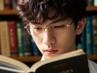 近视手术：以为告别眼镜，为何又 “重回模糊”？