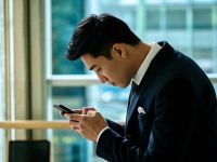 一招缓解颈椎前倾，告别 “低头族” 烦恼